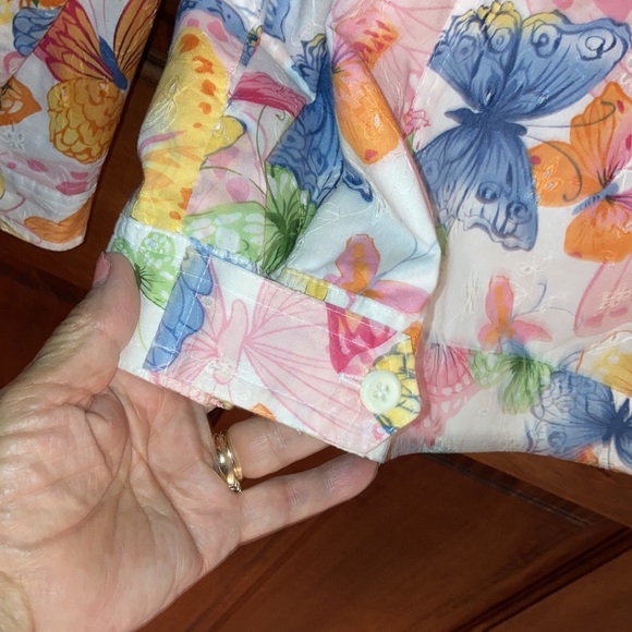 Lightweight Jacket - Picture 5 of 5